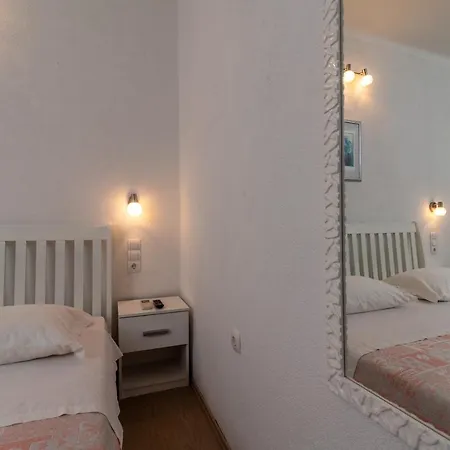 Feme 게스트하우스 트로기르